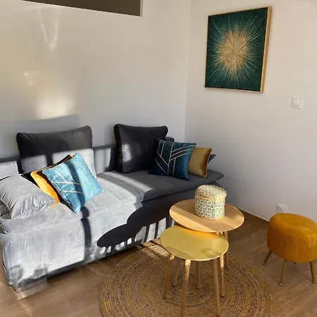 Vue Sur L'eau * Agde